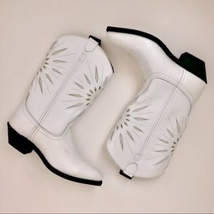 Laredo White Cowboy Boots 6